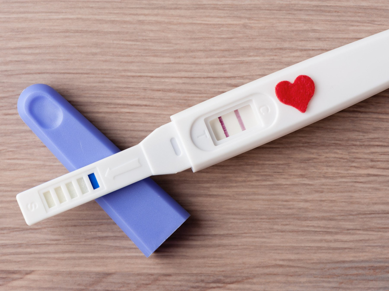 Kiểm tra mang thai bằng que thử thai dựa vào sự có mặt của beta HCG